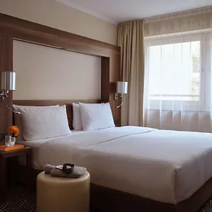 https://flemings-deluxe-hotel-frankfurt-main-riverside.frankfurtammainhotels.com